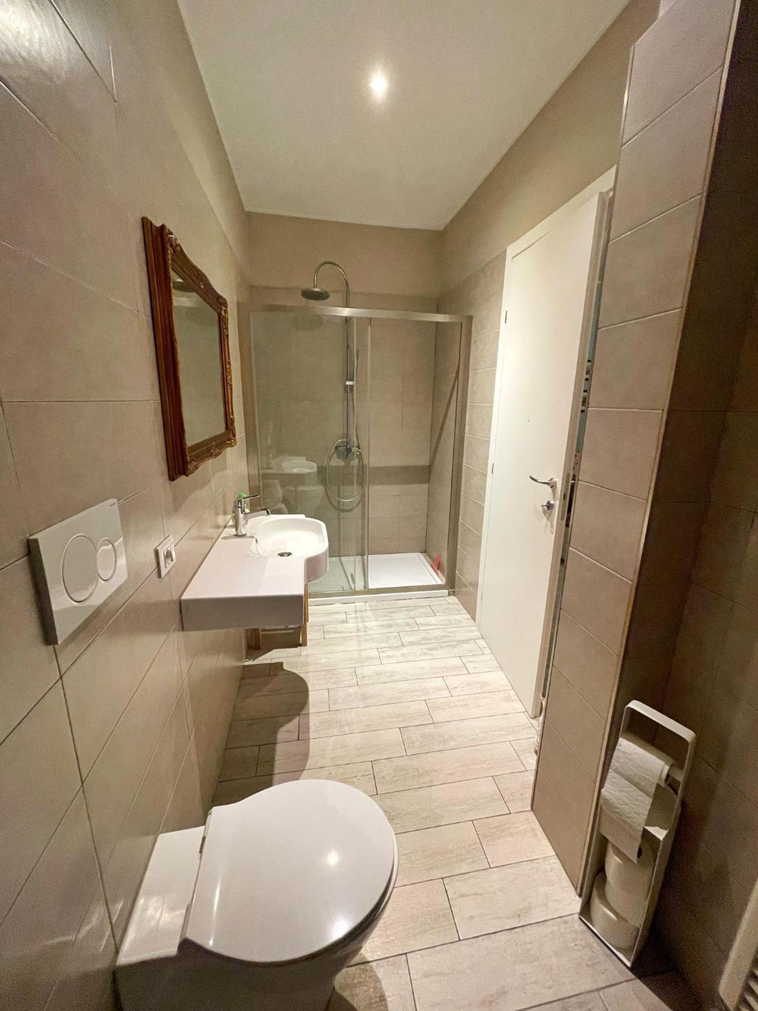 Alla Scaletta - Stanze Con Bagno Privato E Wifi A Pochi Passi Dal Duomo Mirandola Zewnętrze zdjęcie